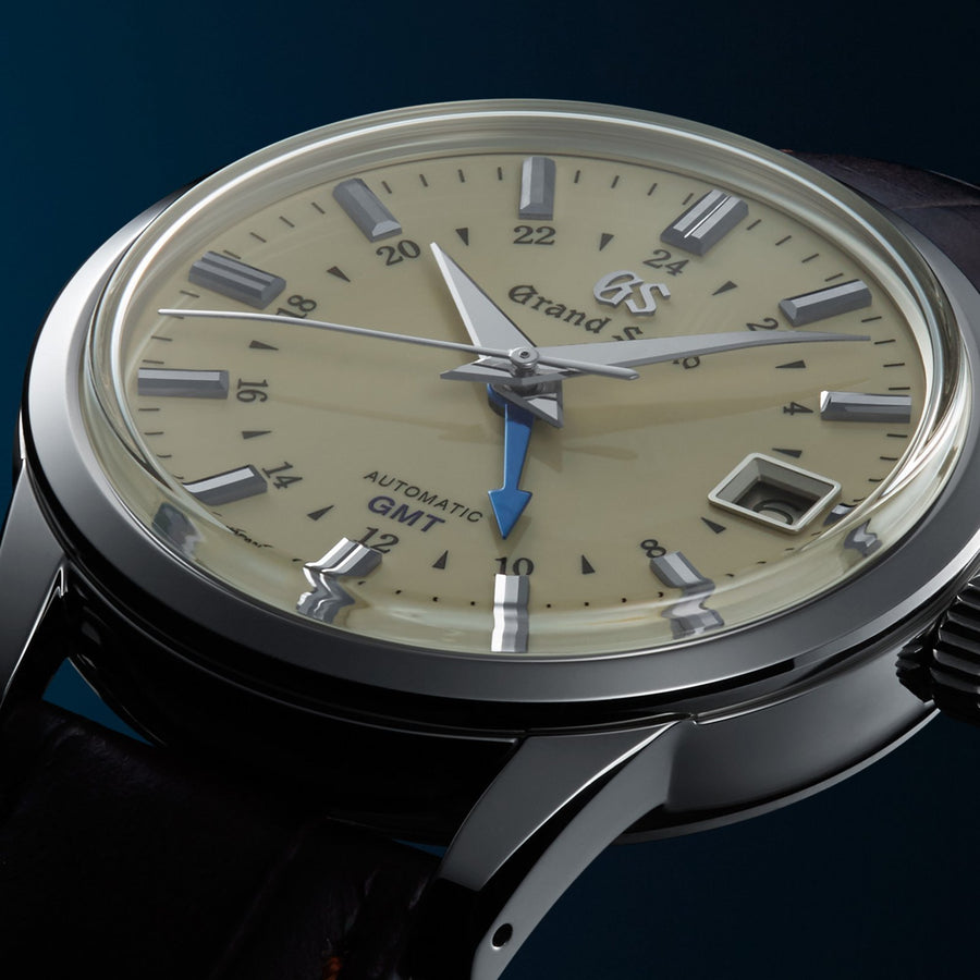 Grand Seiko Elegance SBGM221 -