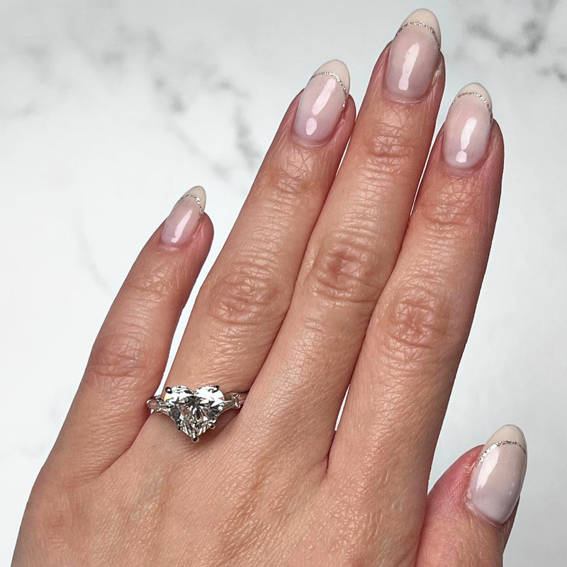 Heart-cut Engagement Ring-Heart-cut Engagement Ring - DRJBS02311