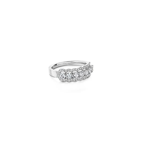 Hearts On Fire Aurora Diamond Band -