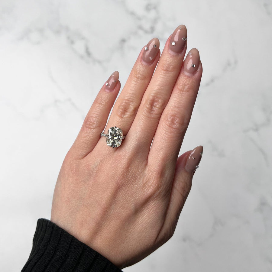Kwiat Compass Set Cushion Diamond Engagment Ring - DRKWT00711