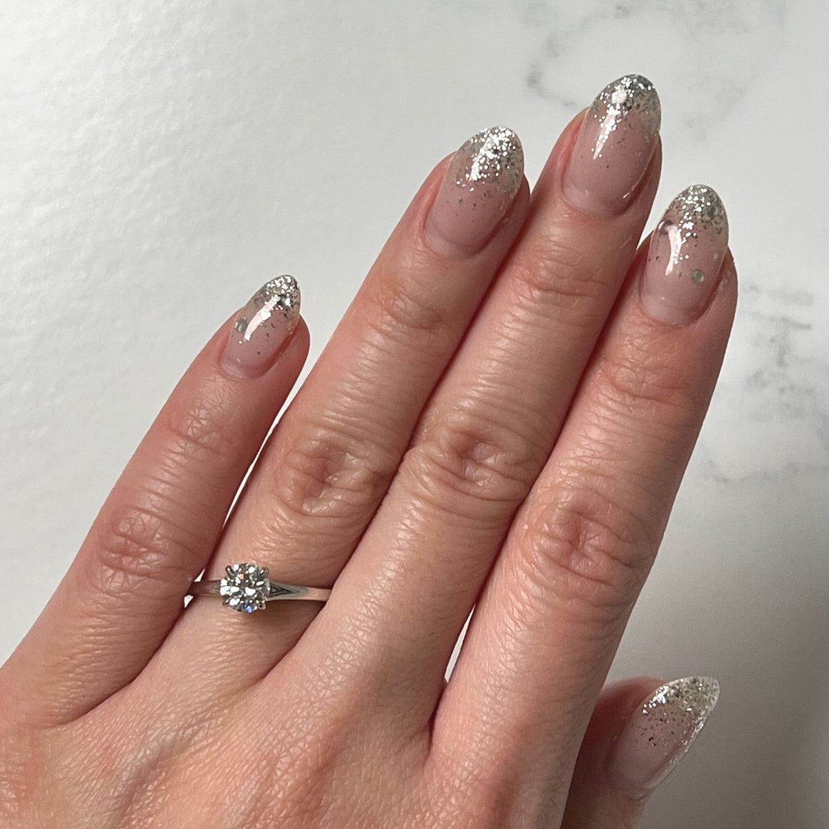 Memoire Round-cut Engagement Ring - DRFMK03132