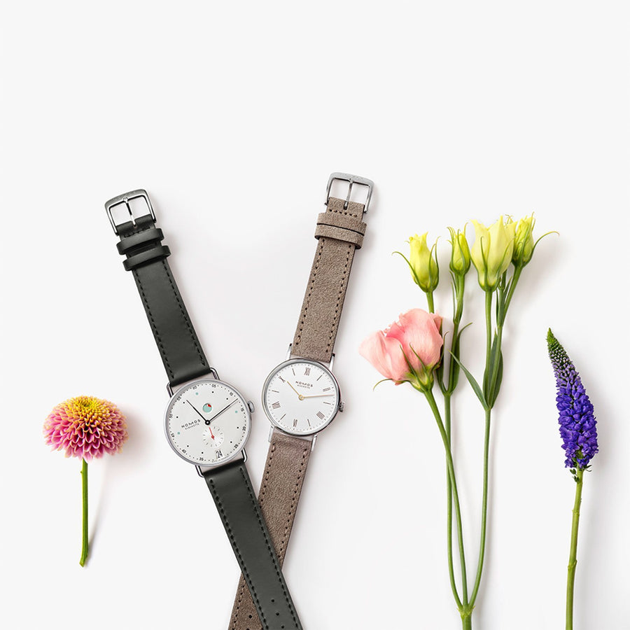 NOMOS Glashütte Metro Date Power Reserve -