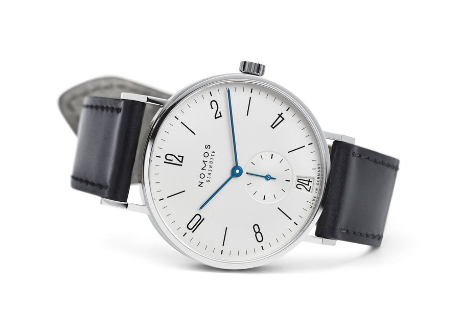 NOMOS Glashütte Tangente 38 Date -