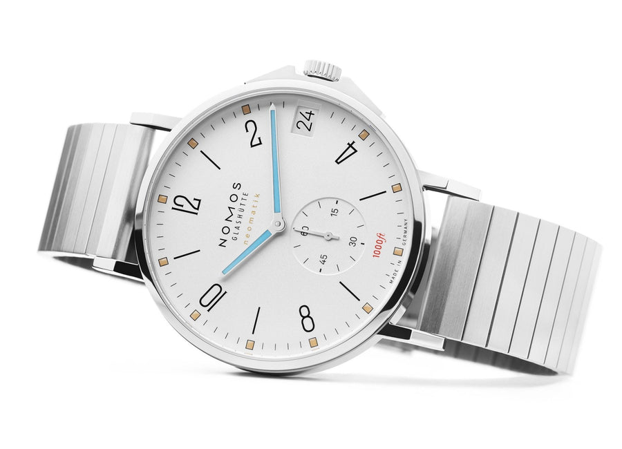 NOMOS Glashütte Tangente Sport Neomatik 42 Date -