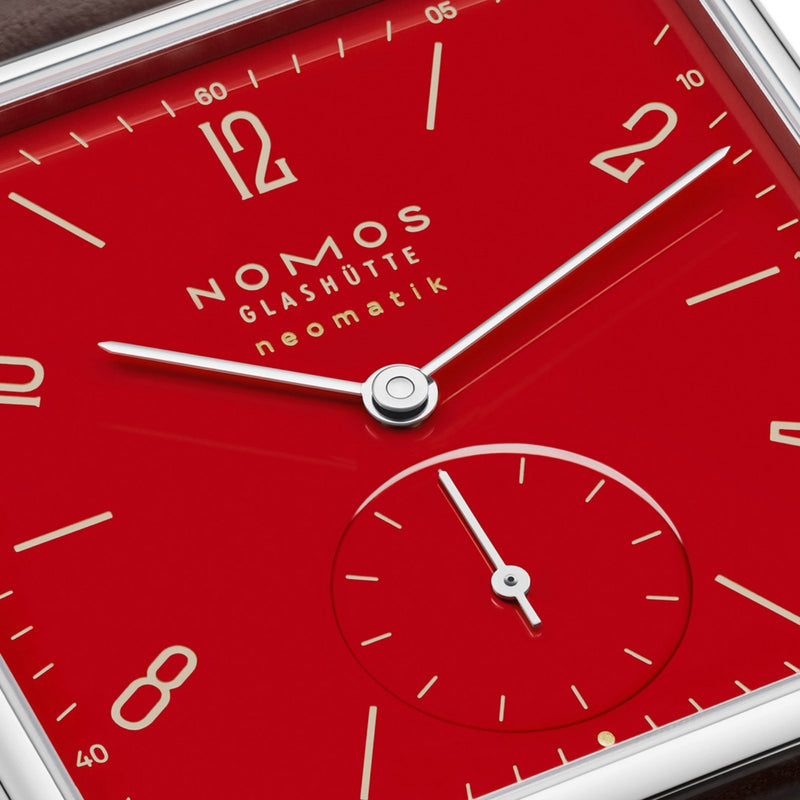 NOMOS Glashütte Tetra Neomatik Red-NOMOS Glashütte Tetra Neomatik Red - 421.S2