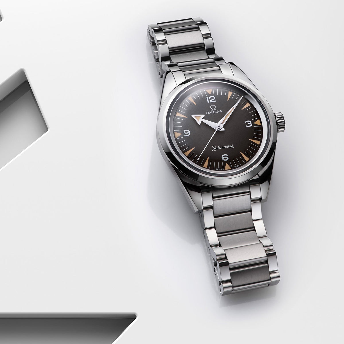 Omega Seamaster Railmaster Omega Co-Axial Master Chronometer 38mm -