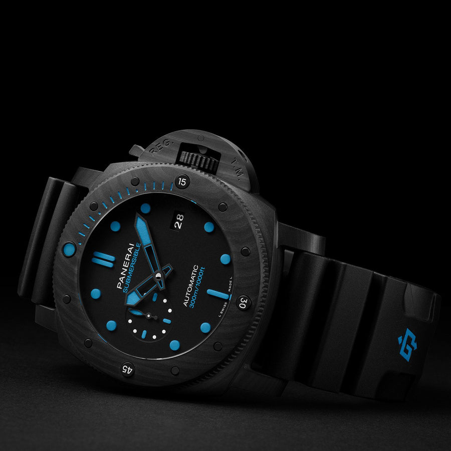 Panerai Submersible Carbotech - 47mm -