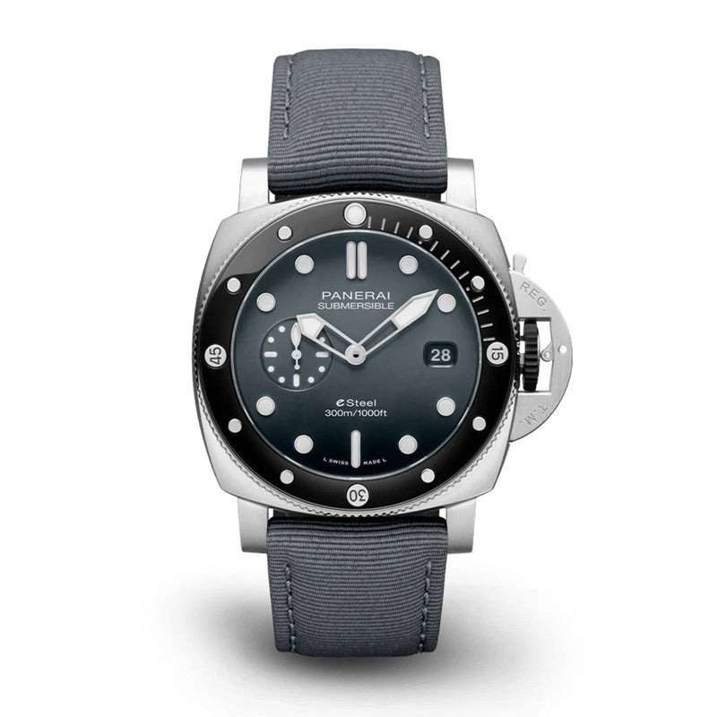 Panerai Submersible 42mm PAM00682