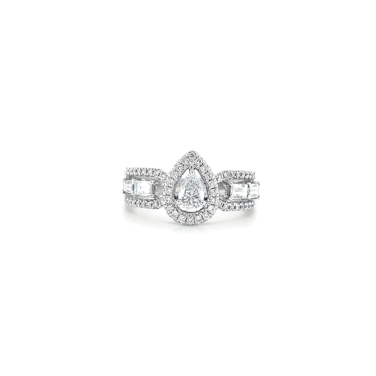 Pear-shaped Halo Diamond Ring - DREDW00901