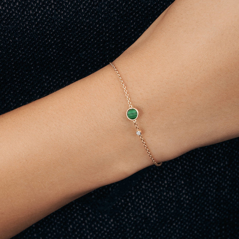 Piaget Possession Bracelet-Piaget Possession Bracelet in 18 karat rose gold with malachite and diamond.
