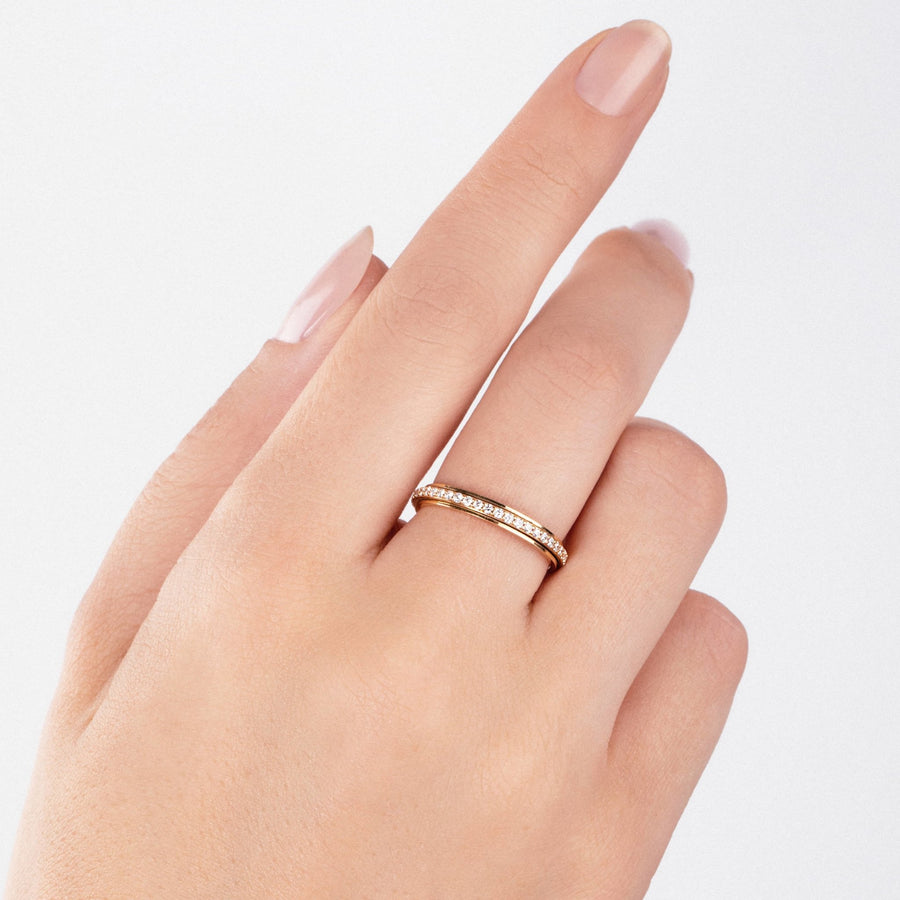 Piaget Possession Wedding Ring -