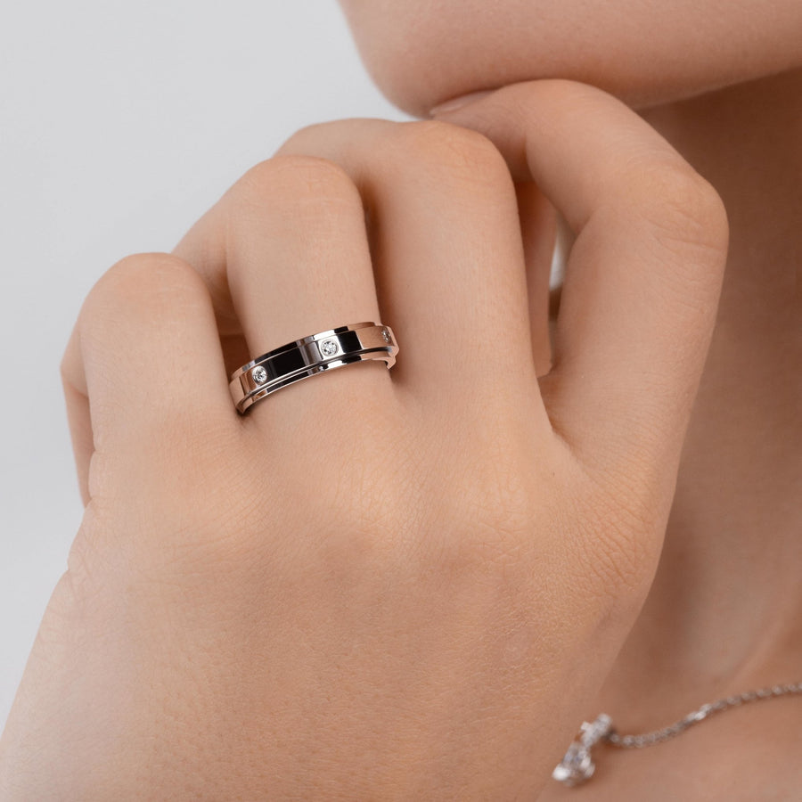 Piaget Possession Wedding Ring -