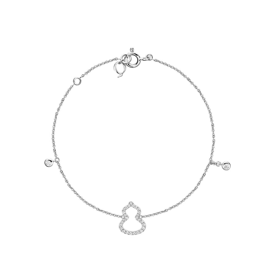 Qeelin Wulu Bracelet - 18 karat white gold diamond wulu with two side diamonds on bracelet.