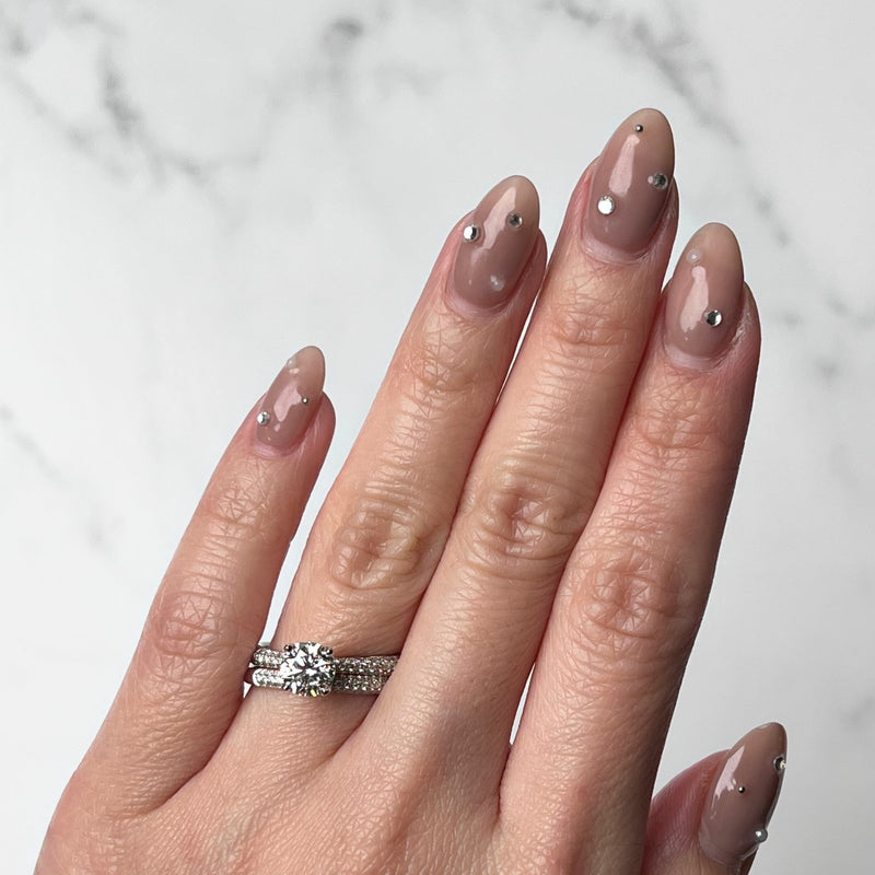 Round-cut Engagement Ring and Band Set-Round-cut Engagement Ring and Band Set - DRFMK03944