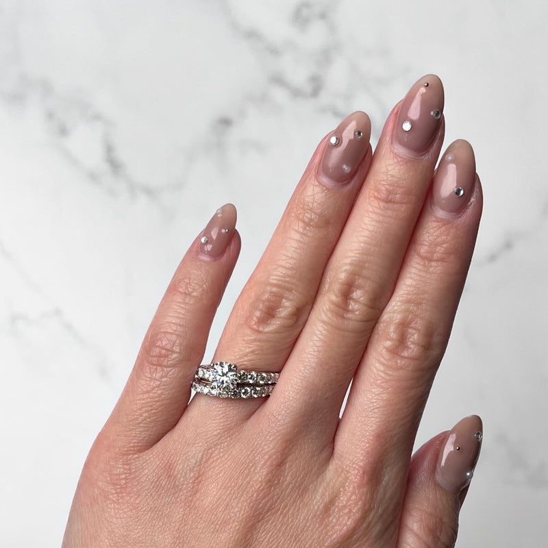 Round-cut Engagement Ring and Band Set-Round-cut Engagement Ring and Band Set - DRFMK03953