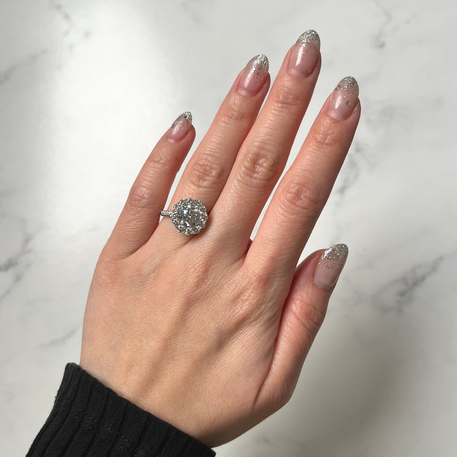 Round-cut Engagement Ring - DRFMK03436