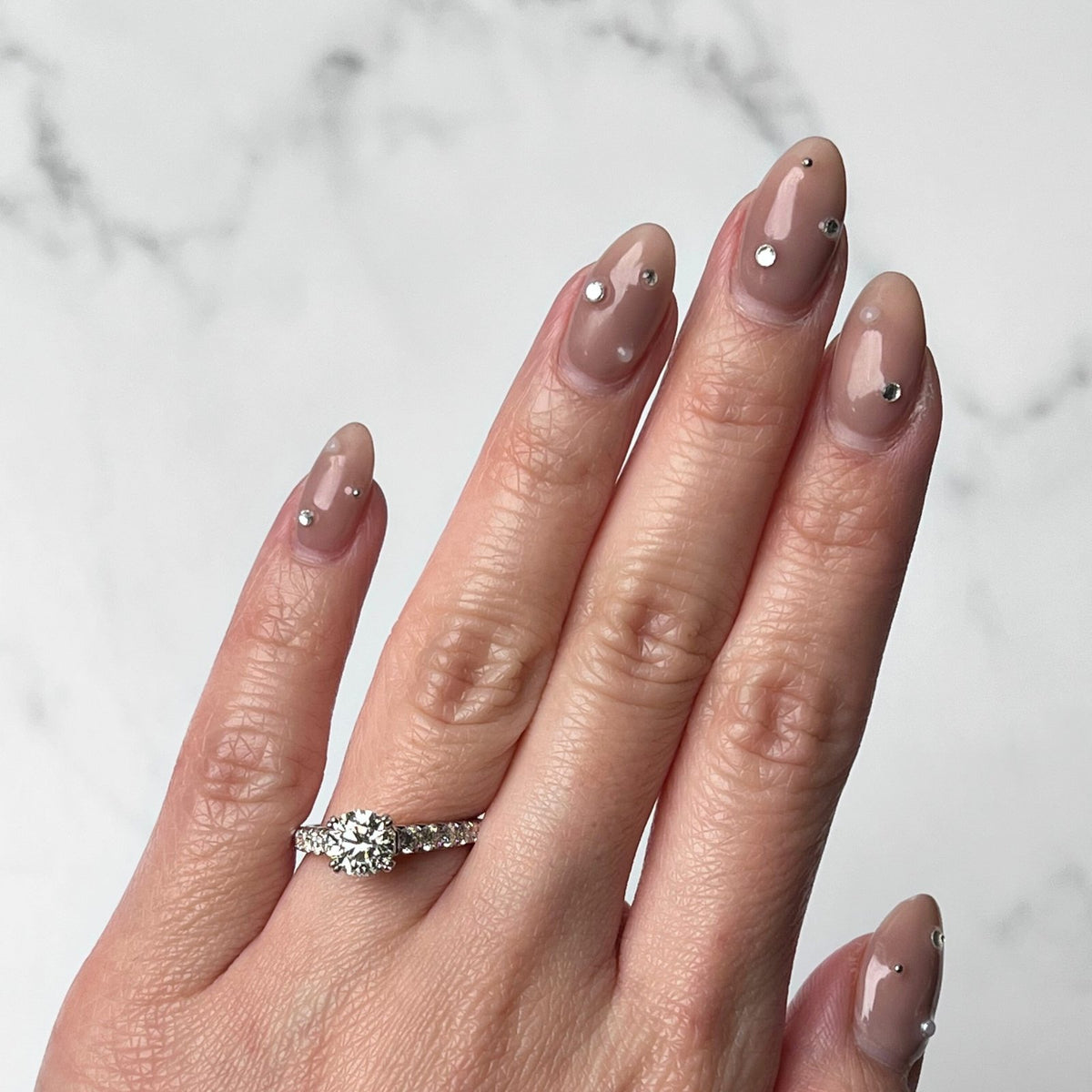 Round-cut Engagement Ring - DRFMK03917