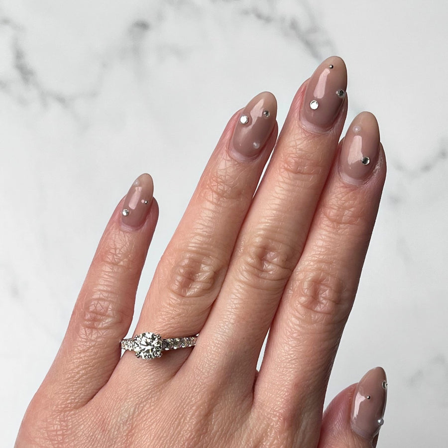 Round-cut Engagement Ring - DRFMK03917