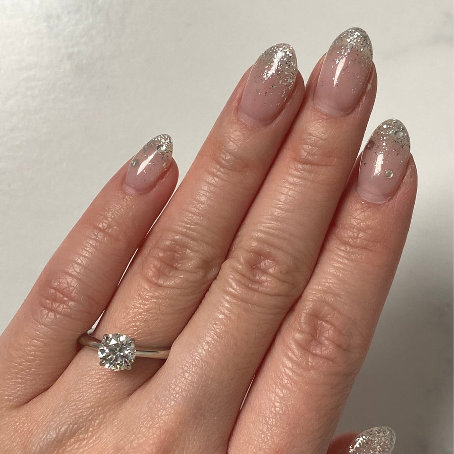 Round-cut Engagement Ring - DRJST02561