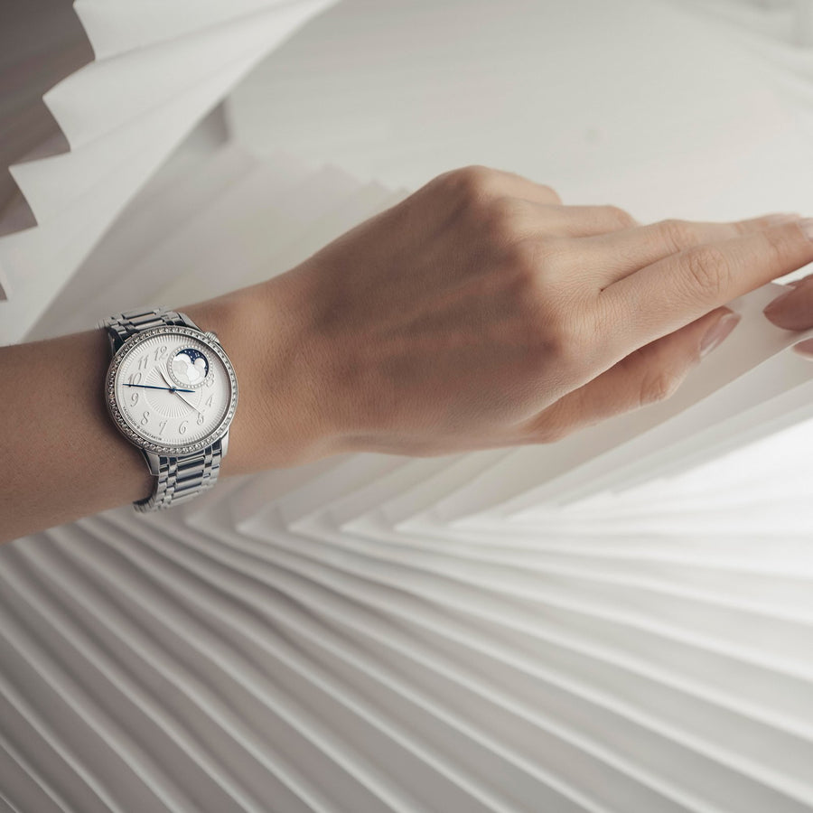 Vacheron Constantin Egérie Moon Phase -