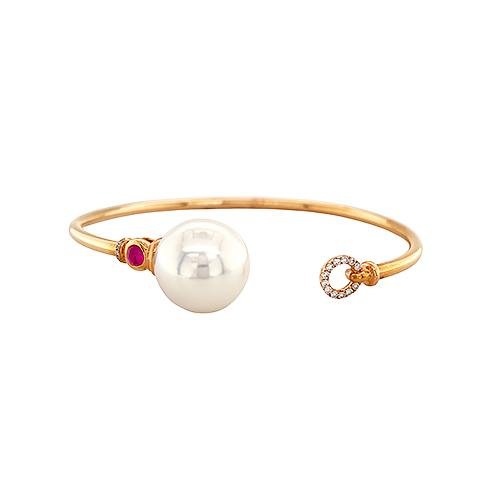 White South Sea Pearl and Ruby Bangle -