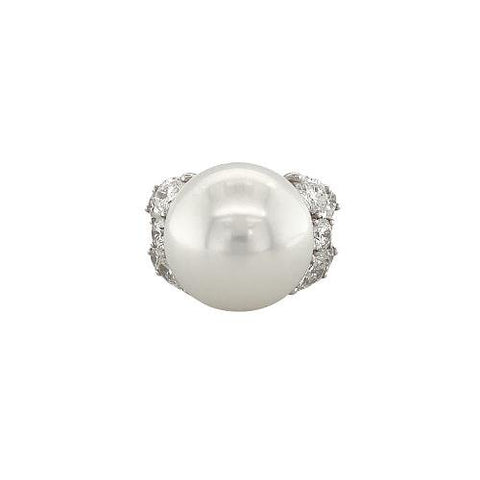 White South Sea Pearl Diamond Ring -